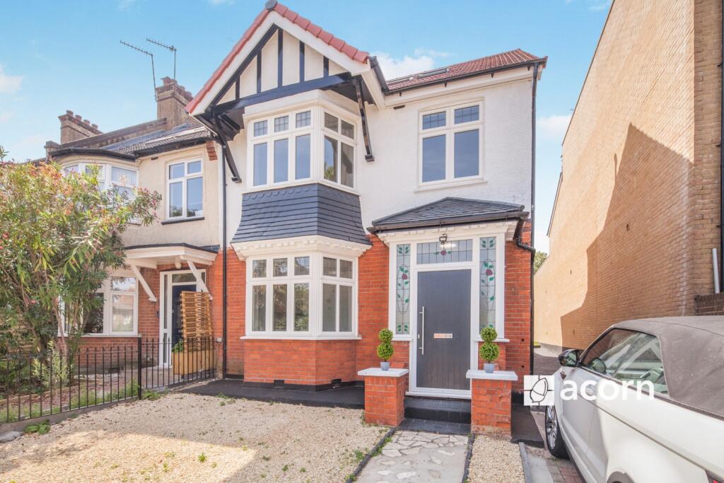 4 bed 1st Floor Flat for rent in Streatham. From Acorn - Forest Hill