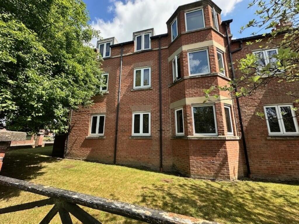 2 bed 1st Floor Flat for rent in New Earswick. From Appealing Properties - York