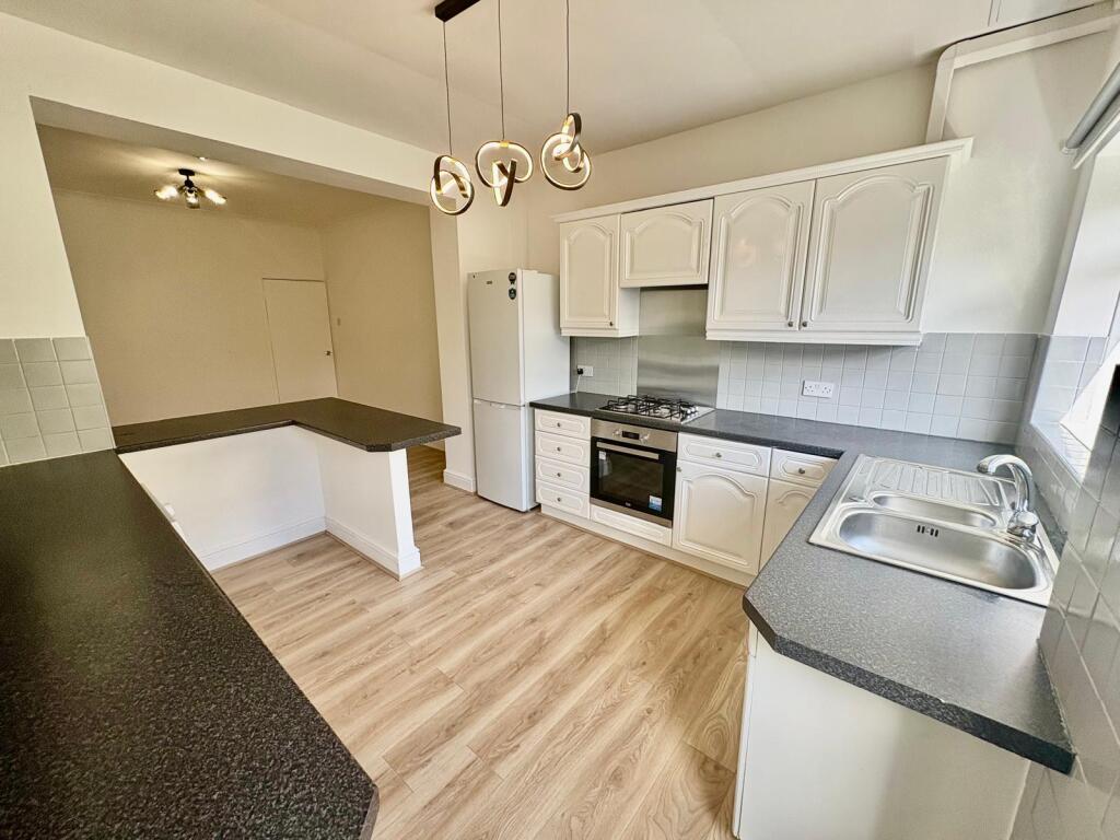 4 bed Detached for rent in Nottingham. From Bairstow Eves - Nottingham 4 bed Detached for rent in Nottingham. From Bairstow Eves - Nottingham