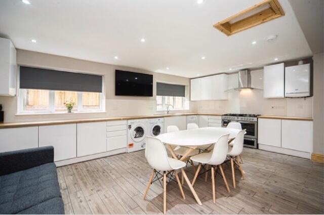 6 bed Detached for rent in Nottingham. From Bairstow Eves - Nottingham