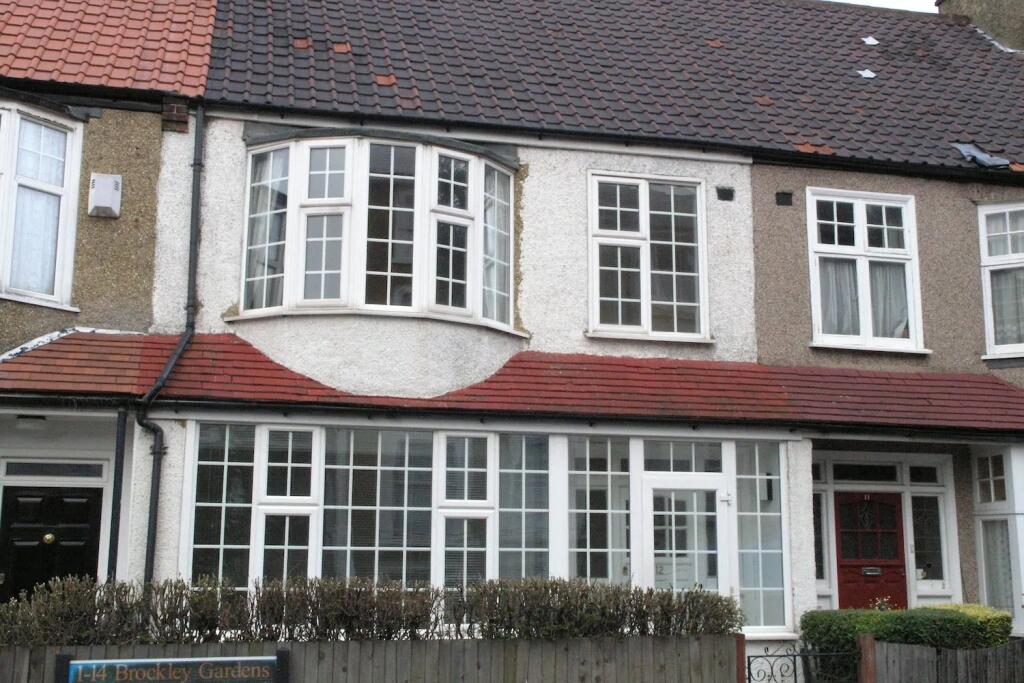 4 bed Mid Terraced House for rent in London. From Bryan & Keegan - London