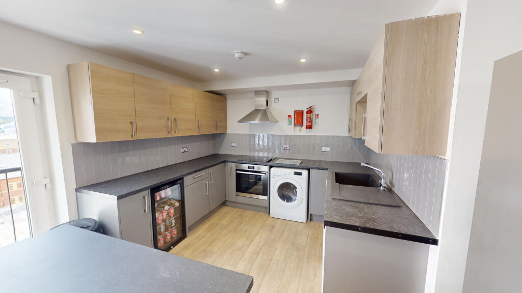 6 bed Apartment for rent in Newcastle upon Tyne. From Graysons Properties - Newcastle Upon Tyne