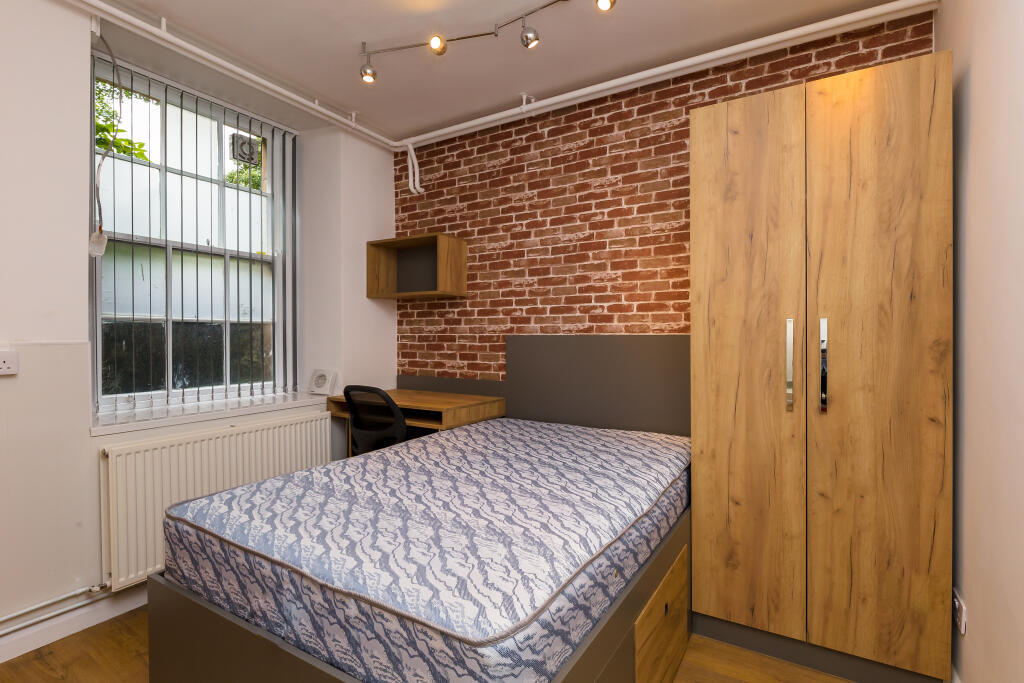 3 bed Studio for rent in Newcastle upon Tyne. From Graysons Properties - Newcastle Upon Tyne