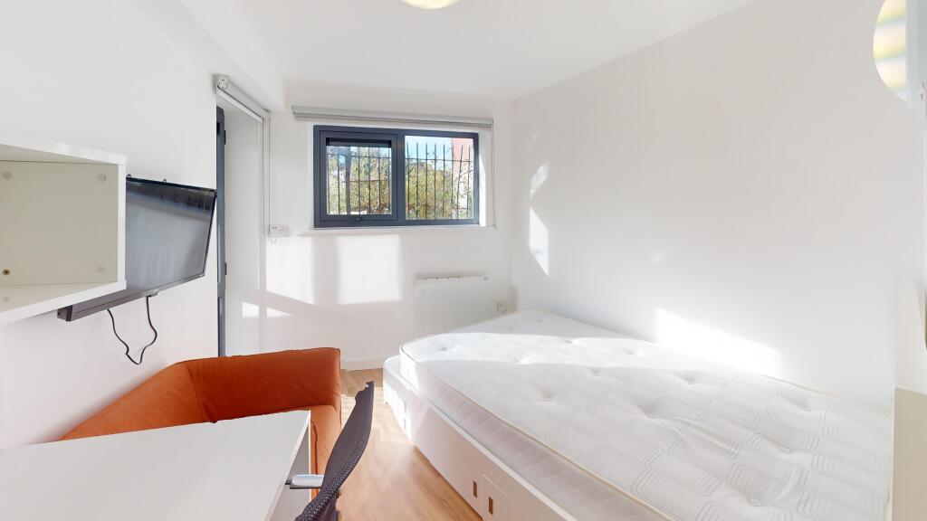 4 bed Studio for rent in Newcastle upon Tyne. From Graysons Properties - Newcastle Upon Tyne