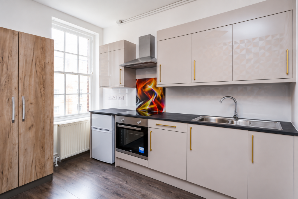 4 bed Studio for rent in Newcastle upon Tyne. From Graysons Properties - Newcastle Upon Tyne