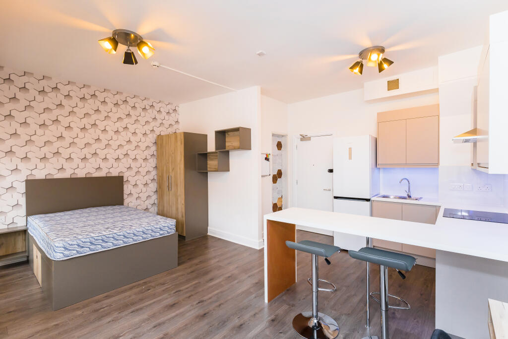 0 bed Studio for rent in Newcastle upon Tyne. From Graysons Properties - Newcastle Upon Tyne