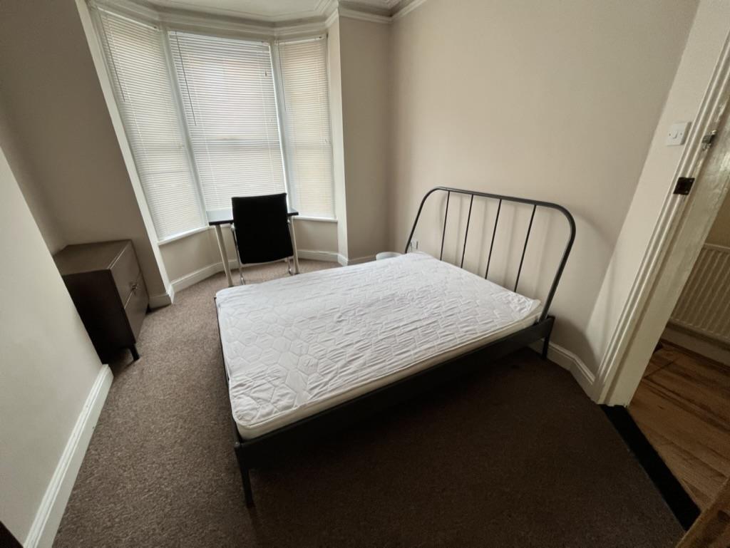 4 bed Mid Terraced House for rent in Portsmouth. From Christies - Southsea