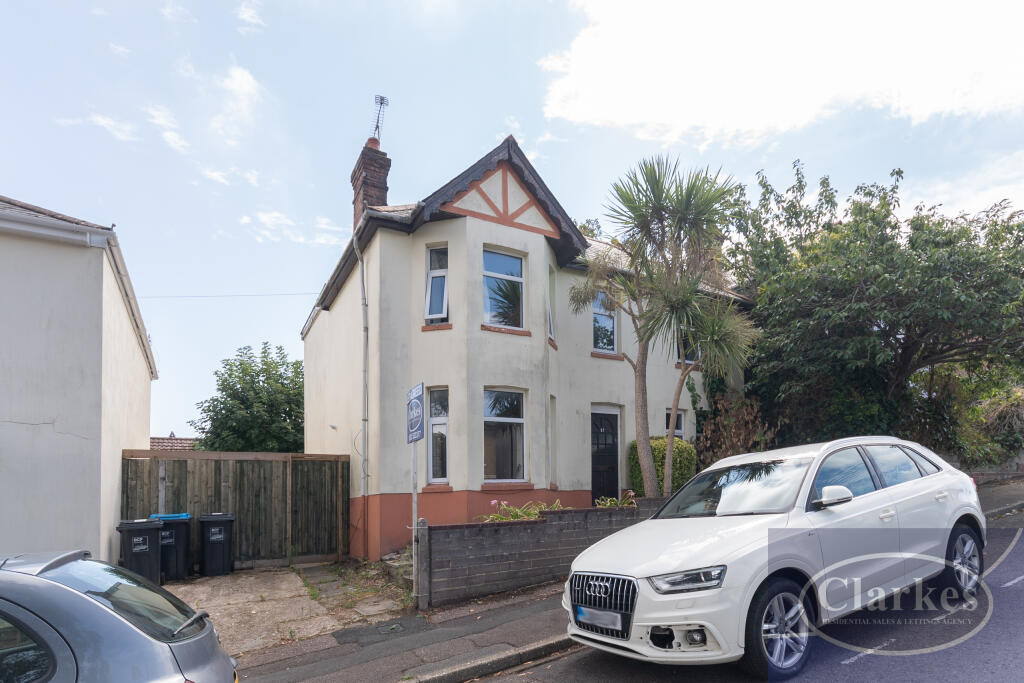 4 bed Detached for rent in Bournemouth. From Clarkes Estate Agents - Bournemouth