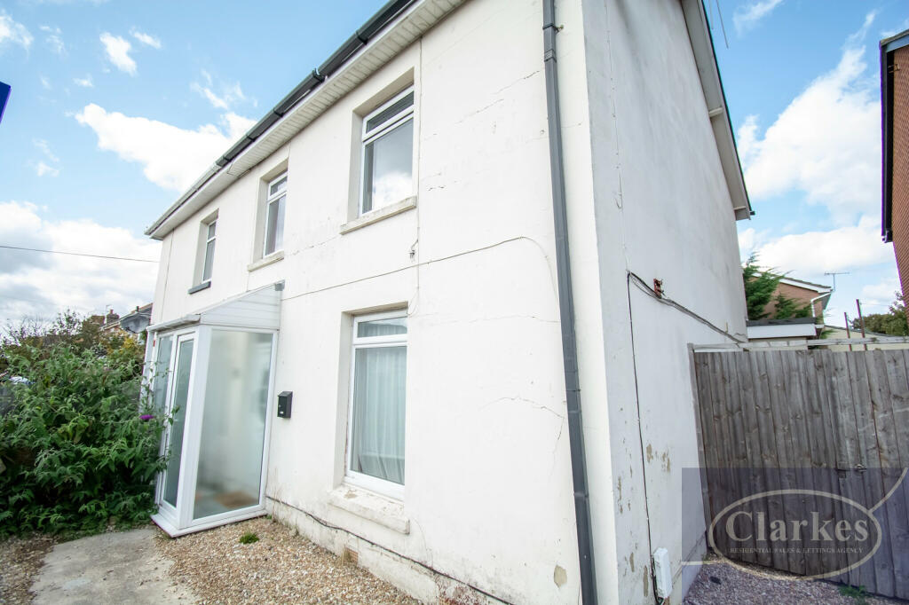 5 bed Detached for rent in Bournemouth. From Clarkes Estate Agents - Bournemouth 5 bed Detached for rent in Bournemouth. From Clarkes Estate Agents - Bournemouth