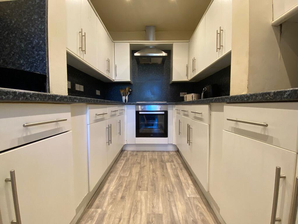 5 bed 1st Floor Flat for rent in Edinburgh. From Cullen Property Ltd - Edinburgh