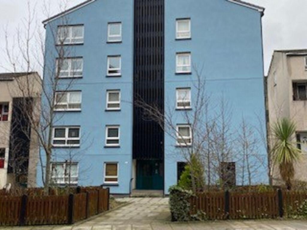 3 bed 1st Floor Flat for rent in Edinburgh. From Cullen Property Ltd - Edinburgh