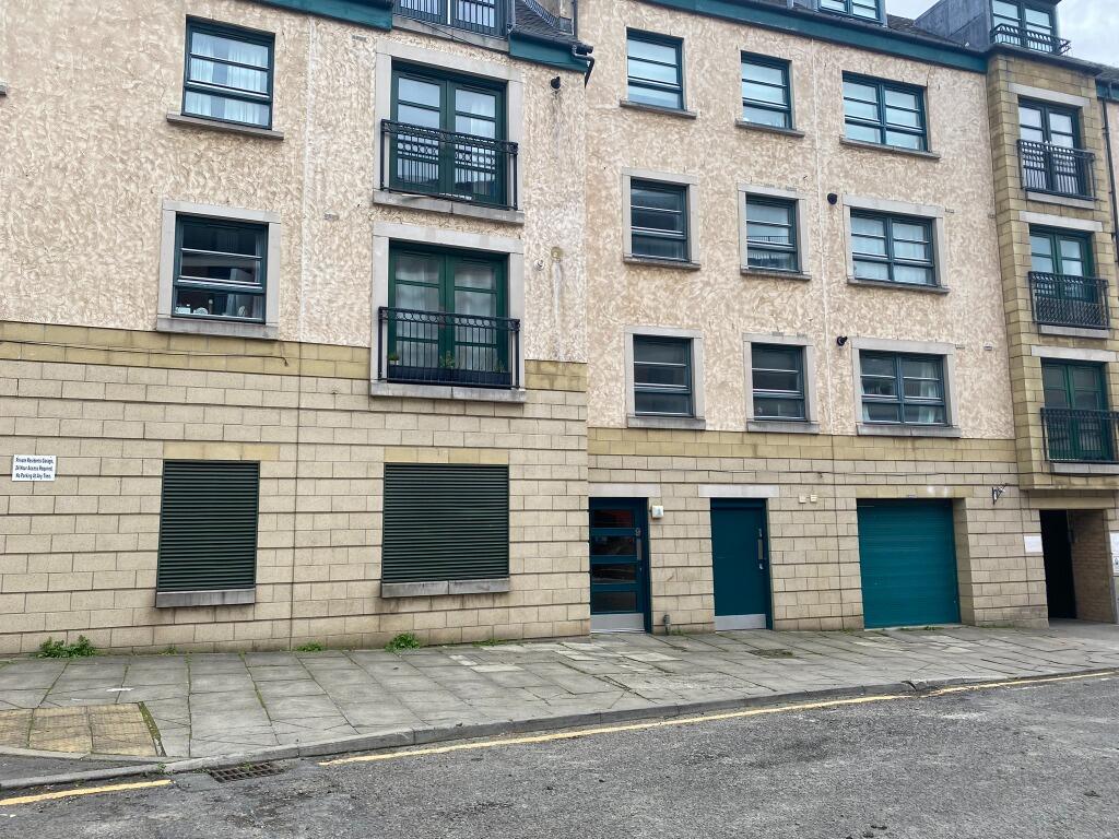 1 bed 1st Floor Flat for rent in Edinburgh. From Cullen Property Ltd - Edinburgh 1 bed 1st Floor Flat for rent in Edinburgh. From Cullen Property Ltd - Edinburgh