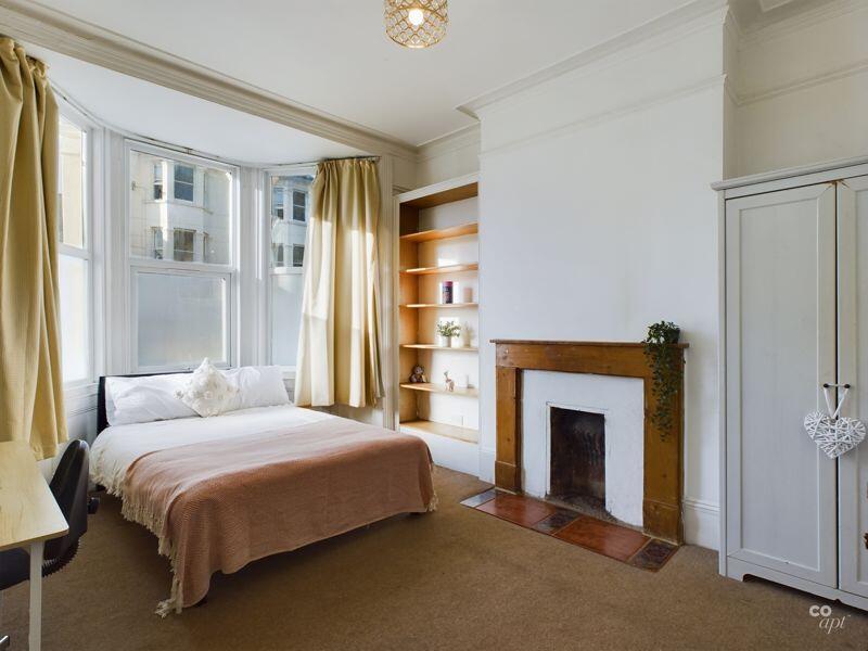 8 bed Mid Terraced House for rent in Brighton and Hove. From Coapt - Brighton