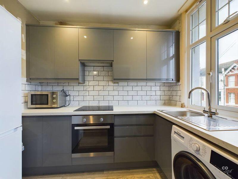 3 bed 1st Floor Flat for rent in Ovingdean. From Coapt - Brighton