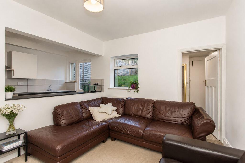 6 bed HMO for rent in Brighton and Hove. From Coapt - Brighton 6 bed HMO for rent in Brighton and Hove. From Coapt - Brighton