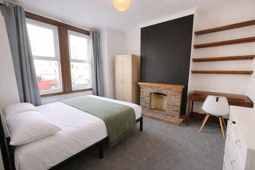 1 bed Mid Terraced House for rent in Ovingdean. From Coapt - Brighton 1 bed Mid Terraced House for rent in Ovingdean. From Coapt - Brighton