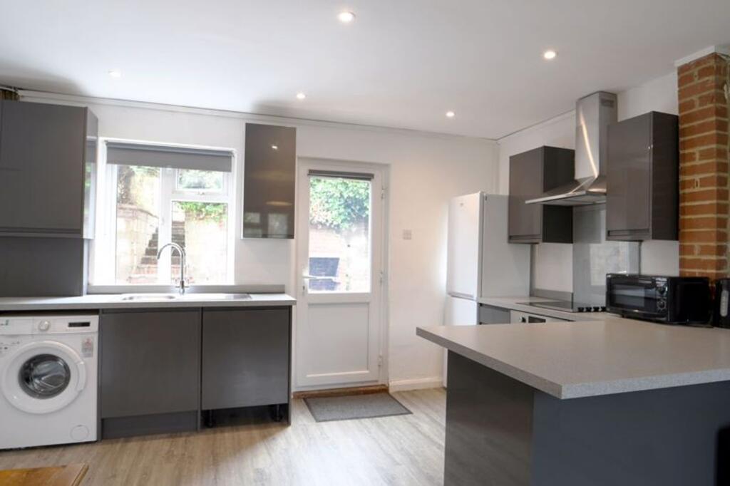 5 bed Mid Terraced House for rent in Ovingdean. From Coapt - Brighton