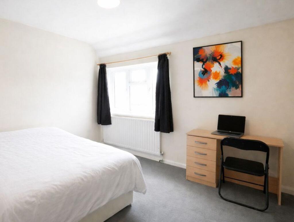 4 bed Mid Terraced House for rent in Ovingdean. From Coapt - Brighton 4 bed Mid Terraced House for rent in Ovingdean. From Coapt - Brighton