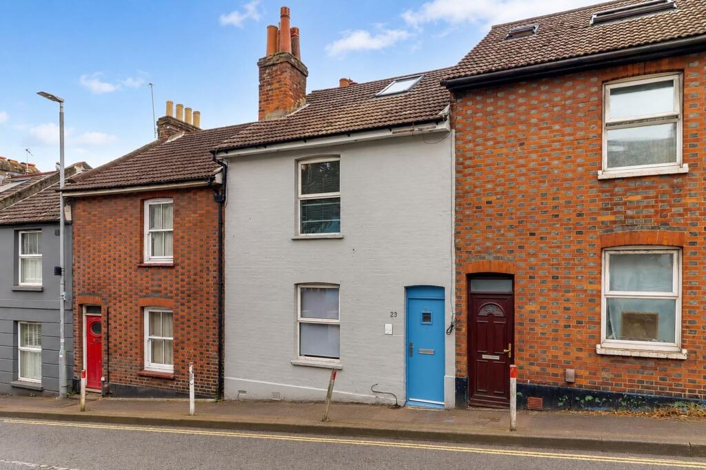 6 bed Mid Terraced House for rent in Brighton and Hove. From Coapt - Brighton