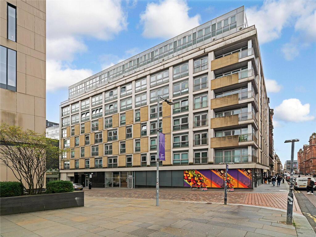 1 bed 1st Floor Flat for rent in Glasgow. From Countrywide - Glasgow City Living