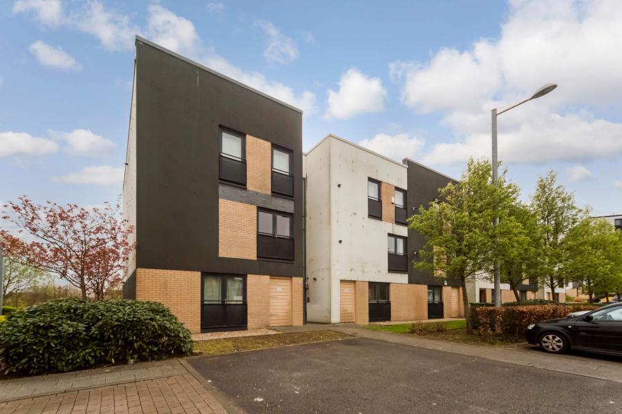 2 bed 1st Floor Flat for rent in Glasgow. From Countrywide - Glasgow City Living