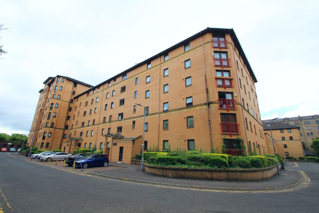 2 bed 1st Floor Flat for rent in Glasgow. From Countrywide - Glasgow City Living