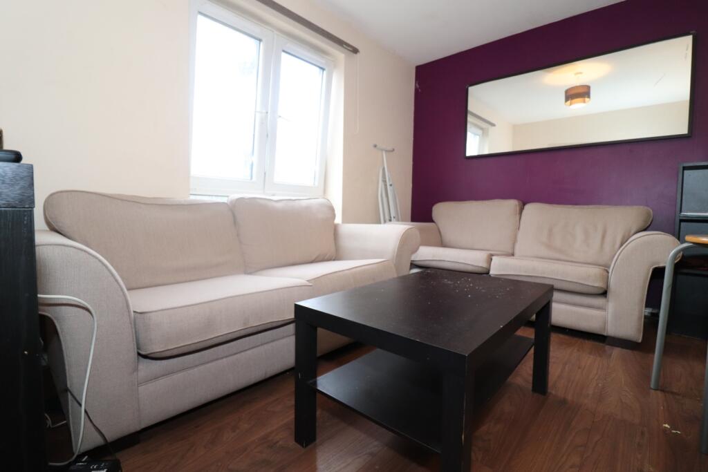 4 bed 1st Floor Flat for rent in Cardiff. From CPS Homes - Cardiff 4 bed 1st Floor Flat for rent in Cardiff. From CPS Homes - Cardiff