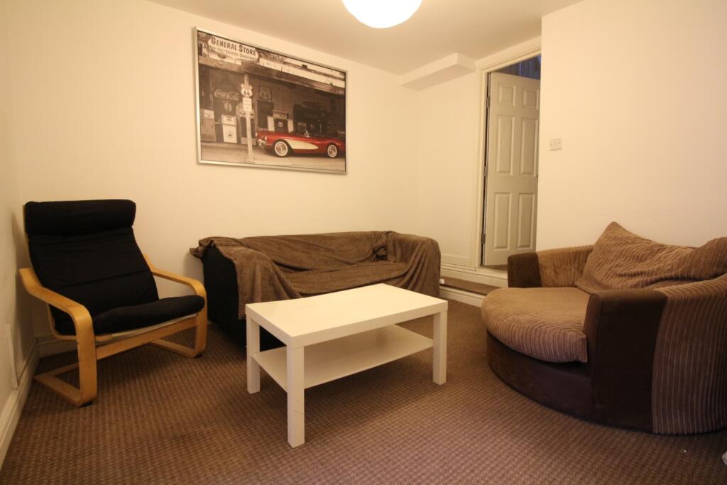 5 bed End of Terrace for rent in Cardiff. From CPS Homes - Cardiff