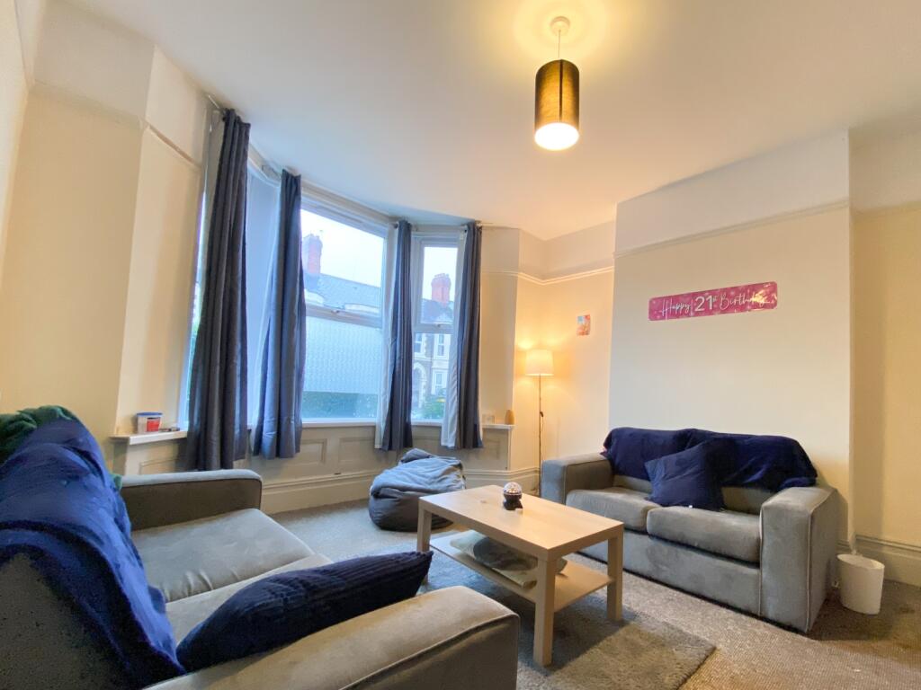 5 bed Mid Terraced House for rent in Cardiff. From CPS Homes - Cardiff