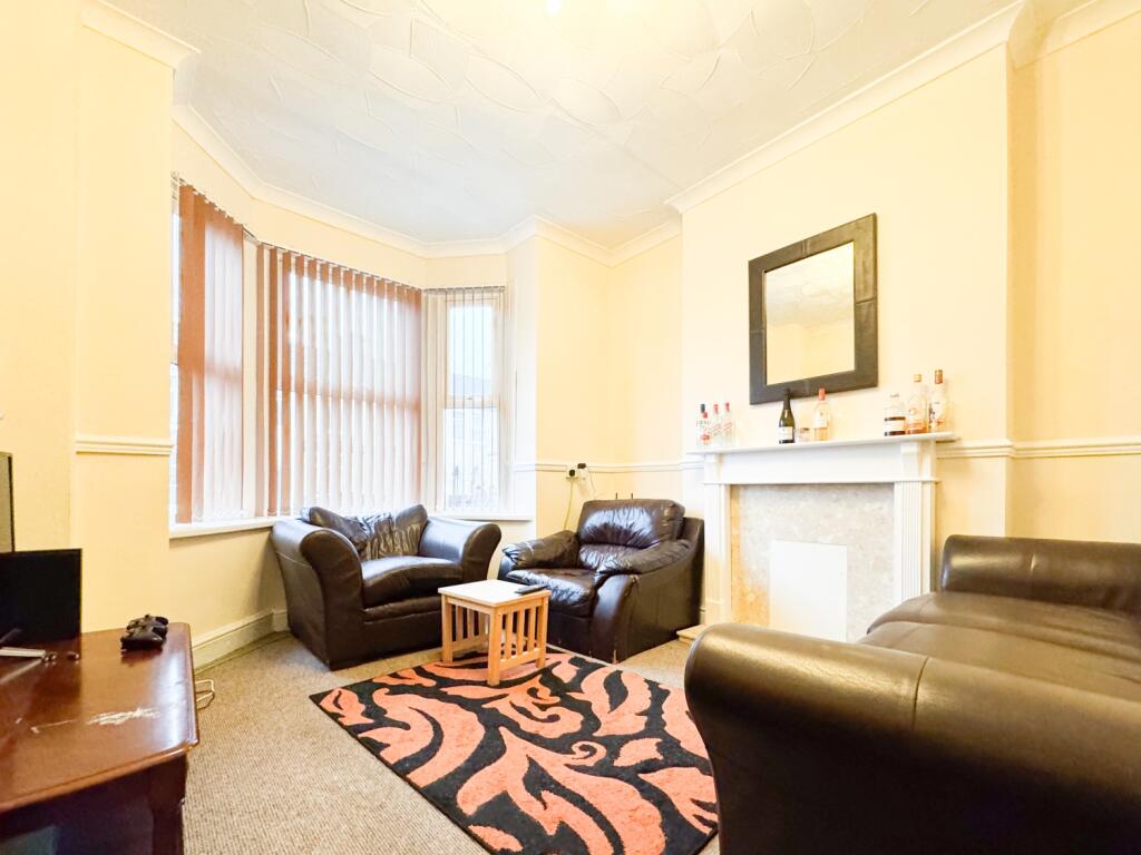 5 bed Mid Terraced House for rent in Cardiff. From CPS Homes - Cardiff 5 bed Mid Terraced House for rent in Cardiff. From CPS Homes - Cardiff