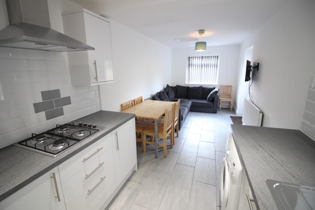 6 bed Detached for rent in Cardiff. From CPS Homes - Cardiff 6 bed Detached for rent in Cardiff. From CPS Homes - Cardiff