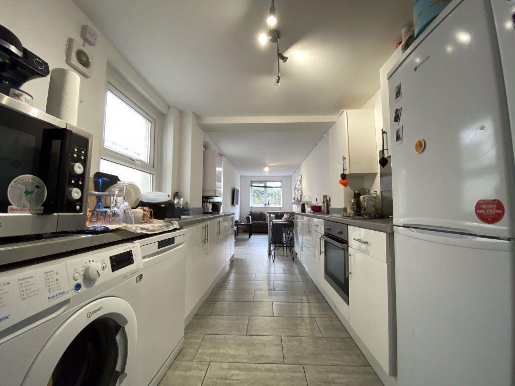 6 bed Detached for rent in Cardiff. From CPS Homes - Cardiff