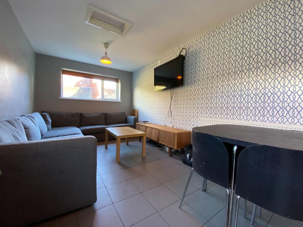 7 bed Detached for rent in Cardiff. From CPS Homes - Cardiff 7 bed Detached for rent in Cardiff. From CPS Homes - Cardiff