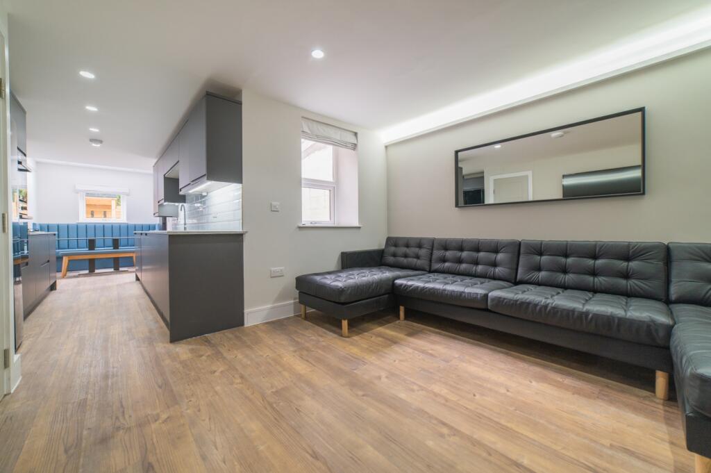 6 bed Mid Terraced House for rent in Cardiff. From CPS Homes - Cardiff 6 bed Mid Terraced House for rent in Cardiff. From CPS Homes - Cardiff