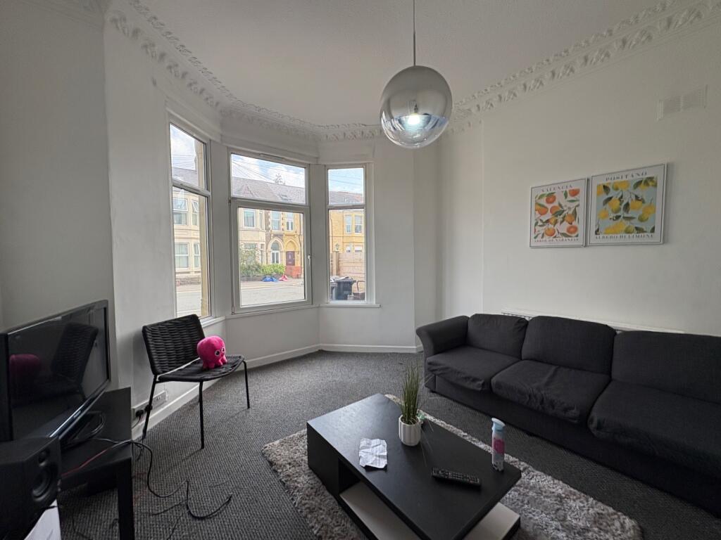 7 bed Mid Terraced House for rent in Cardiff. From CPS Homes - Cardiff