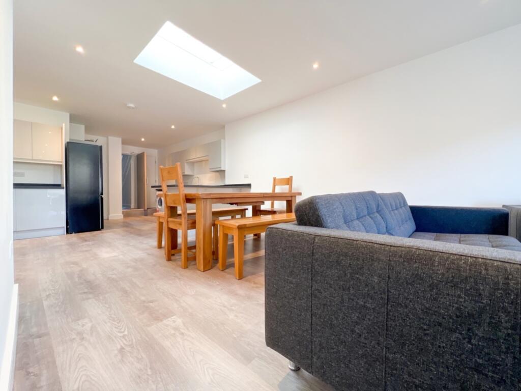 7 bed Detached for rent in Cardiff. From CPS Homes - Cardiff