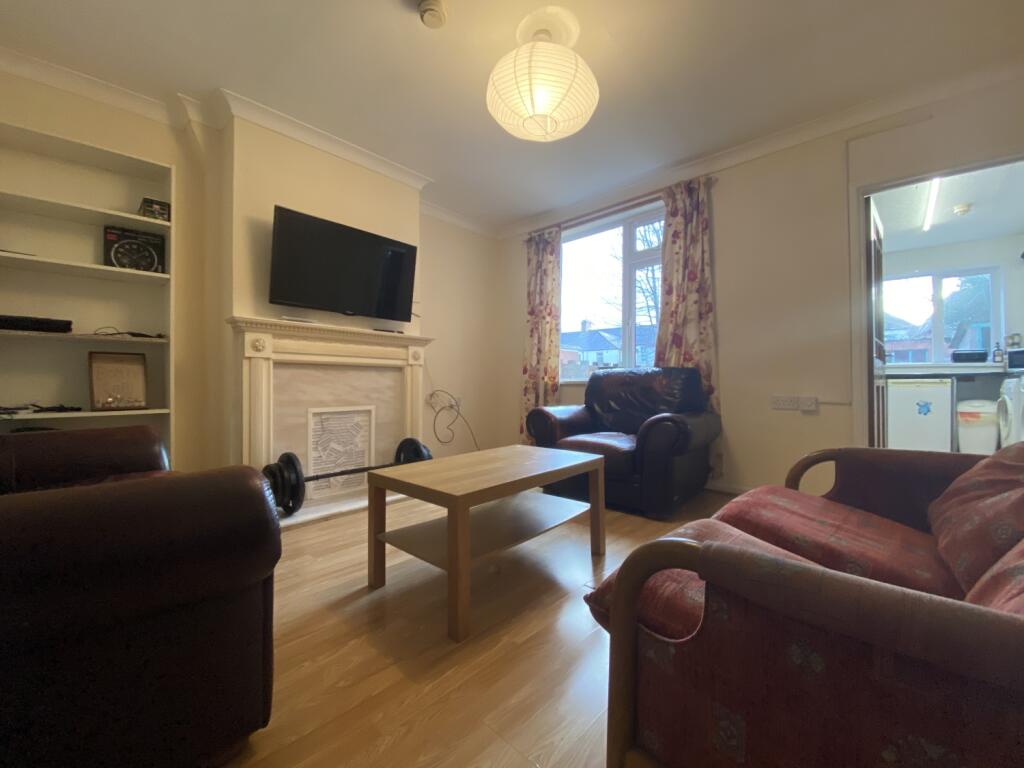 4 bed End of Terrace for rent in Cardiff. From CPS Homes - Cardiff