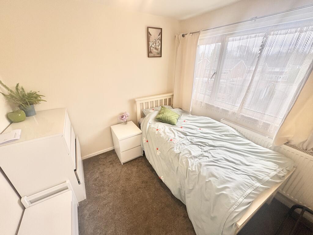 1 bed House Share for rent in Smethwick. From Dixons Lettings - Bearwood