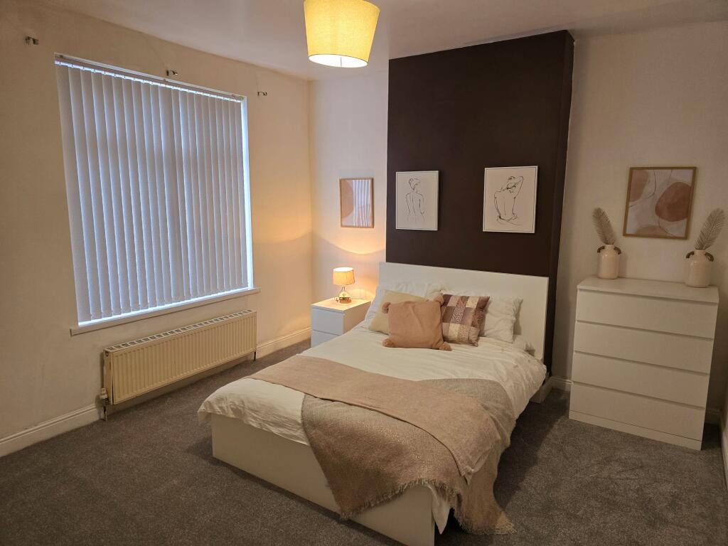 1 bed House Share for rent in Smethwick. From Dixons Lettings - Bearwood 1 bed House Share for rent in Smethwick. From Dixons Lettings - Bearwood