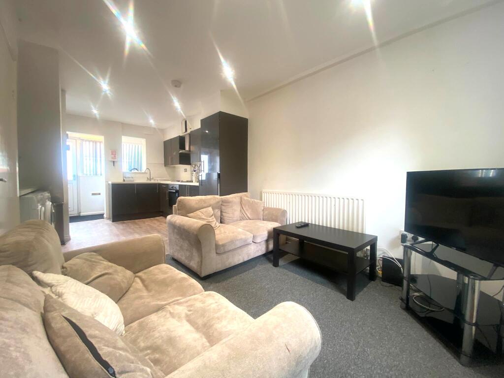 5 bed Detached for rent in Birmingham. From Dixons - Selly Oak