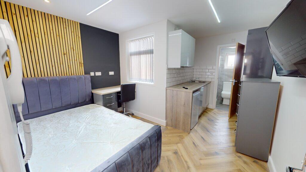4 bed Studio for rent in Birmingham. From Easy Lettings (Birmingham) Ltd - Birmingham
