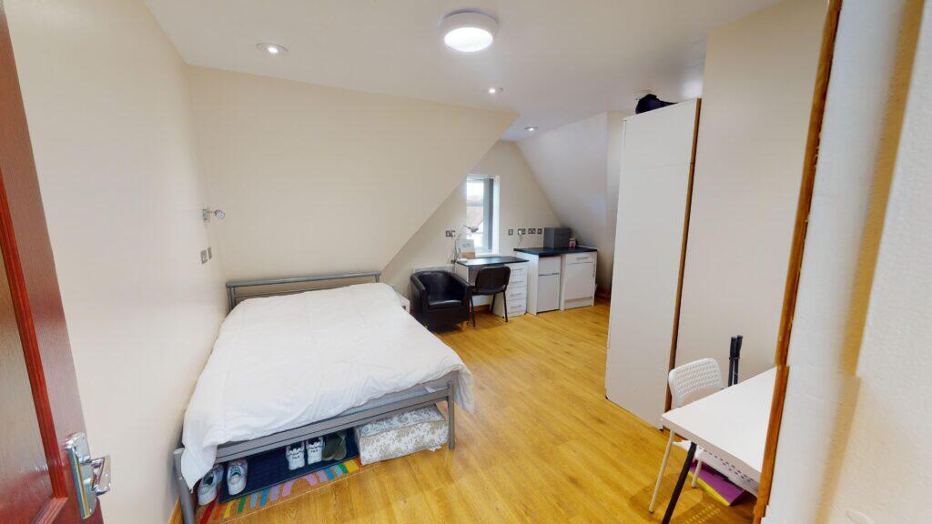 4 bed Studio for rent in Birmingham. From Easy Lettings (Birmingham) Ltd - Birmingham 4 bed Studio for rent in Birmingham. From Easy Lettings (Birmingham) Ltd - Birmingham