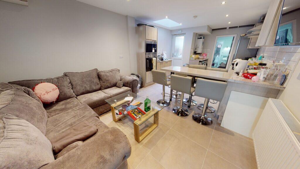 6 bed Detached for rent in Birmingham. From Easy Lettings (Birmingham) Ltd - Birmingham