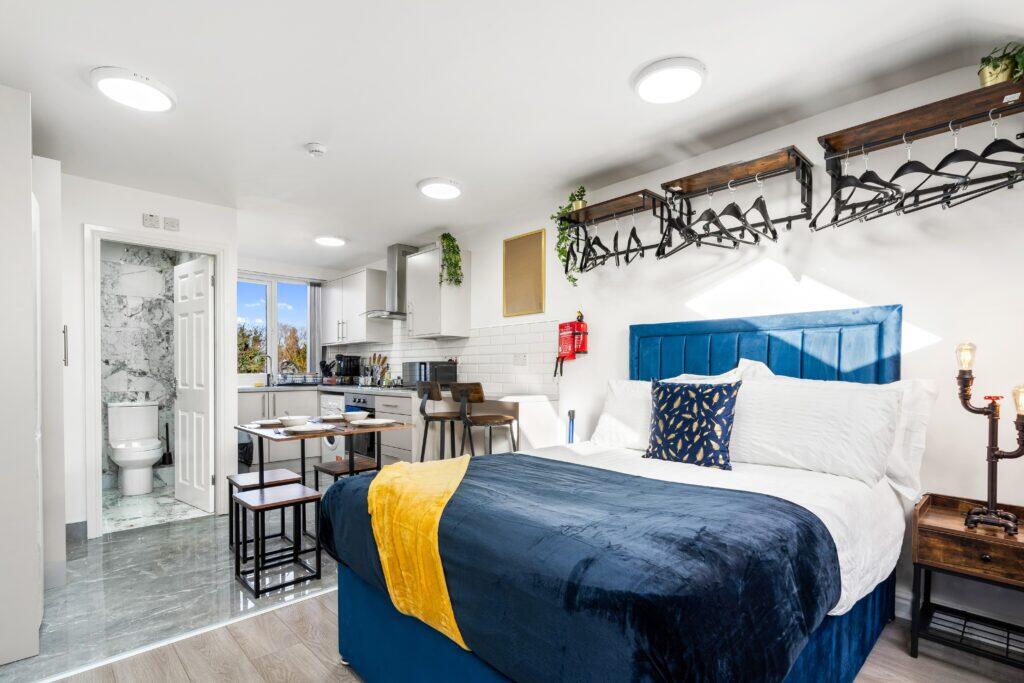 4 bed Studio for rent in Headley Heath. From Easy Lettings (Birmingham) Ltd - Birmingham 4 bed Studio for rent in Headley Heath. From Easy Lettings (Birmingham) Ltd - Birmingham