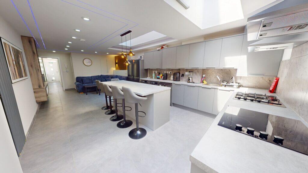 6 bed Detached for rent in Birmingham. From Easy Lettings (Birmingham) Ltd - Birmingham