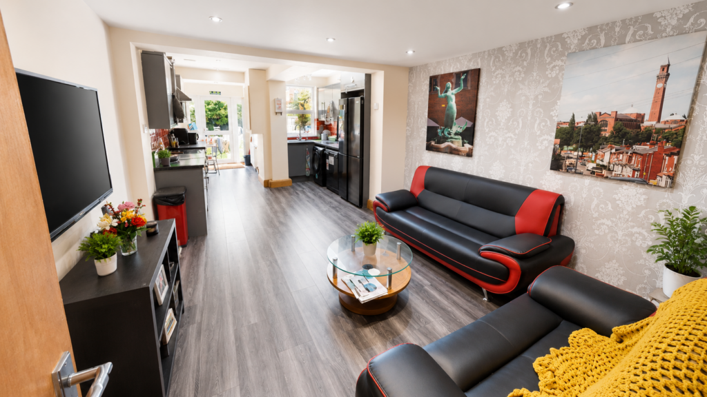 5 bed Detached for rent in Birmingham. From Easy Lettings (Birmingham) Ltd - Birmingham