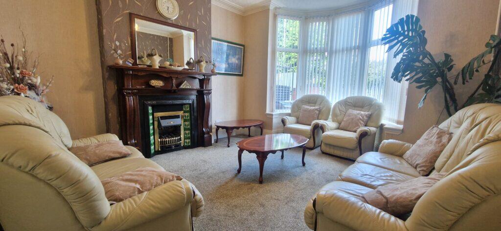 3 bed Detached for rent in Birmingham. From Easy Lettings (Birmingham) Ltd - Birmingham