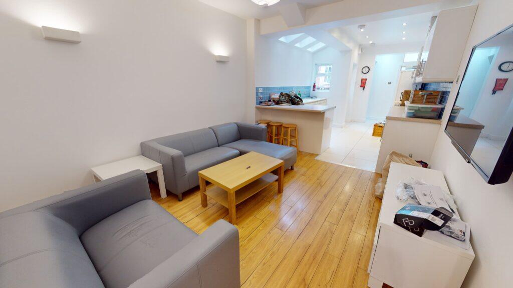 7 bed Detached for rent in Birmingham. From Easy Lettings (Birmingham) Ltd - Birmingham