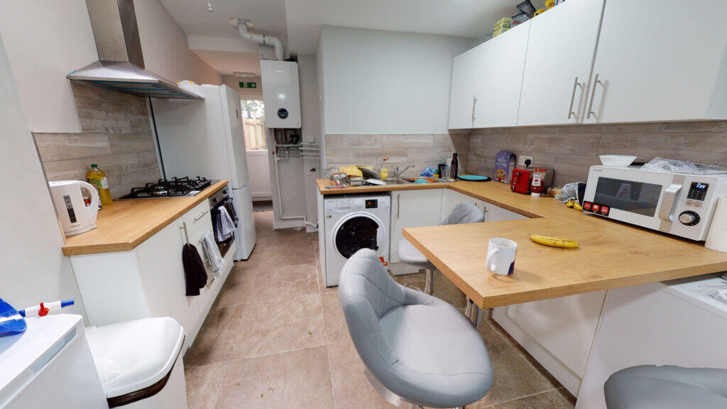 6 bed Detached for rent in Birmingham. From Easy Lettings (Birmingham) Ltd - Birmingham