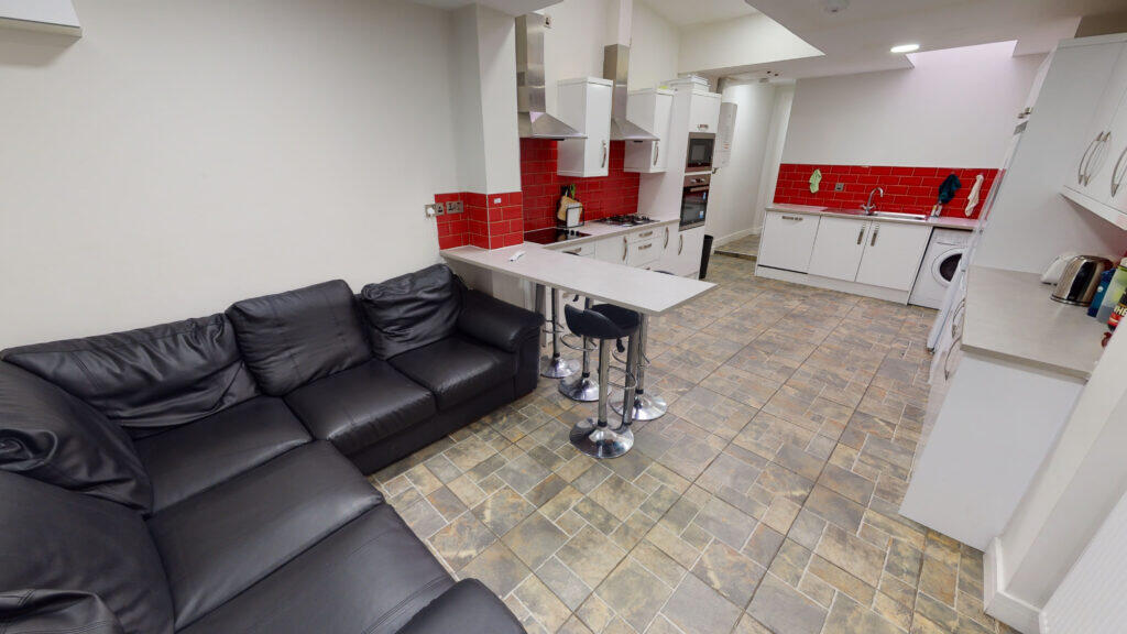 6 bed Detached for rent in Birmingham. From Easy Lettings (Birmingham) Ltd - Birmingham
